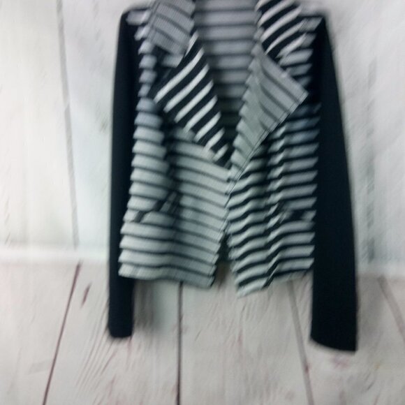 Maurices Women's Size M Black White Striped Front Zippered Blazer Jacket - Picture 3 of 11